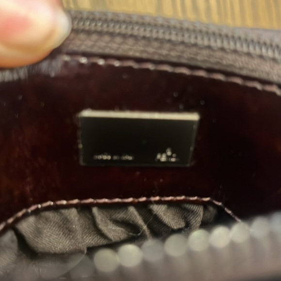 Authentic Like New Fendi Vernice - Picture 4 of 7
